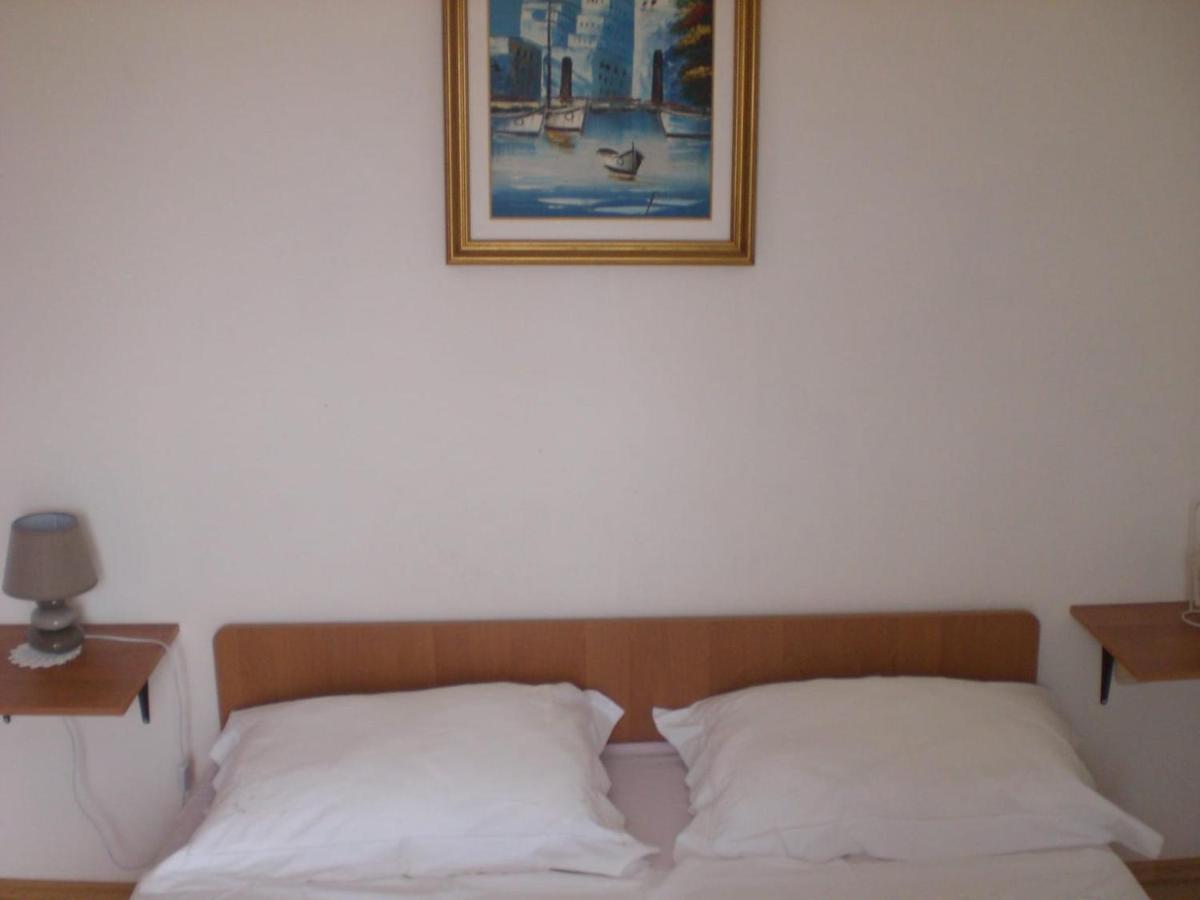 ויר Apartmani Vesna מראה חיצוני תמונה