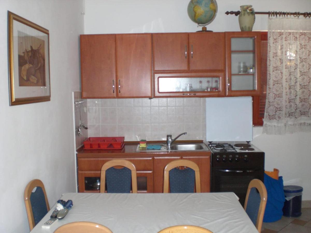 ויר Apartmani Vesna מראה חיצוני תמונה