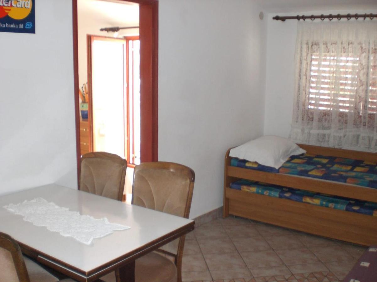 ויר Apartmani Vesna מראה חיצוני תמונה